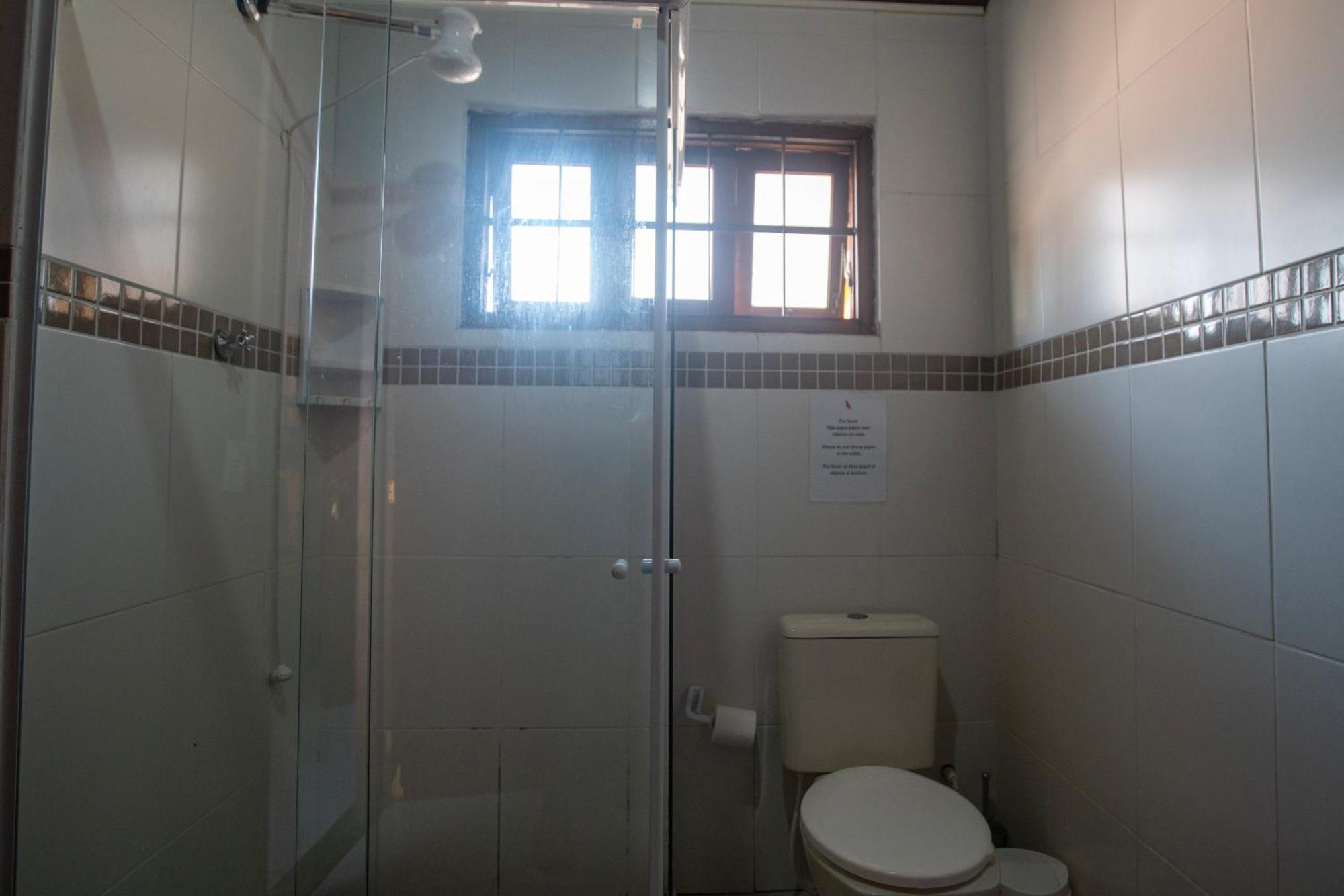 Hostel Capricornio Carcara Карагуататуба Екстер'єр фото