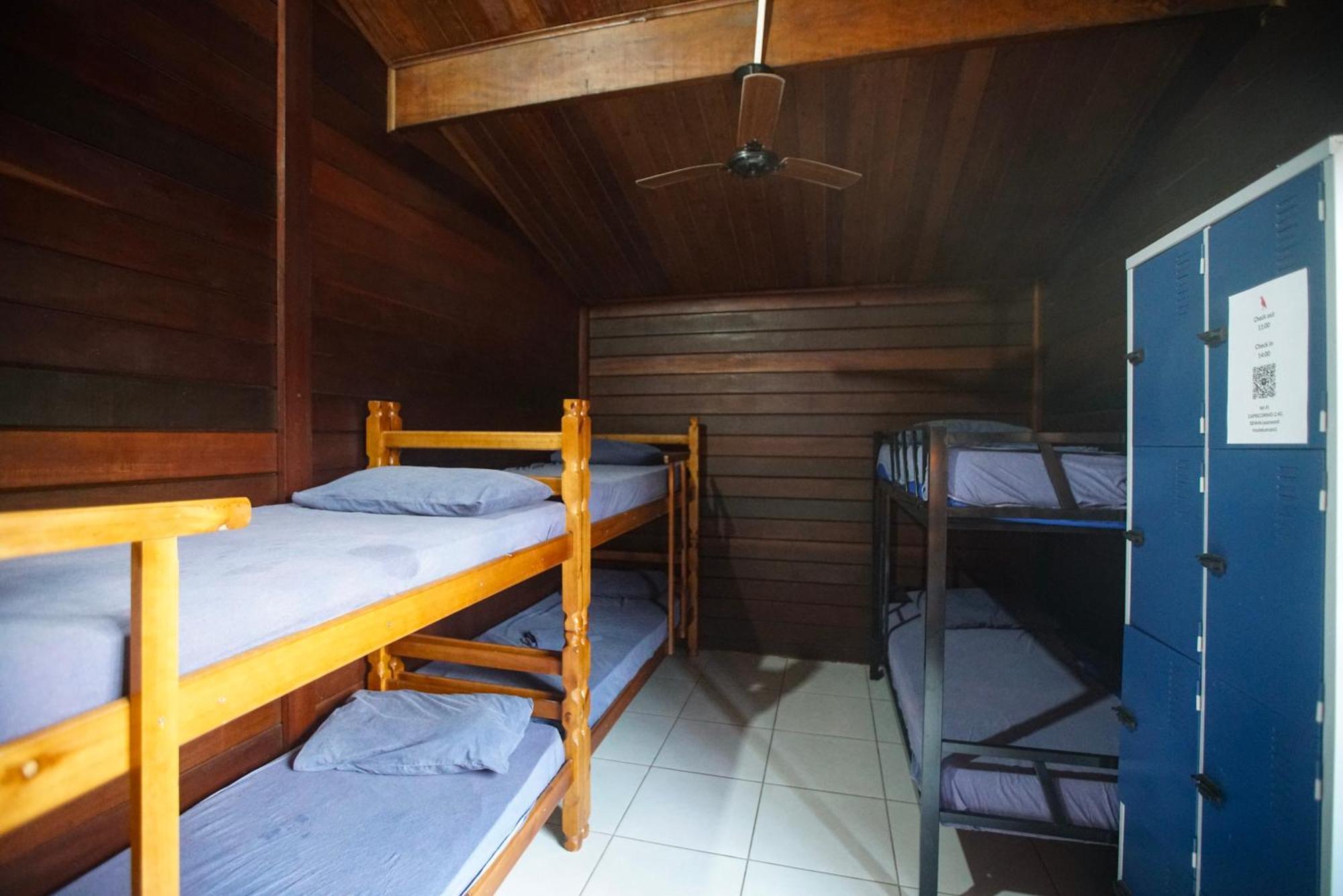 Hostel Capricornio Carcara Карагуататуба Екстер'єр фото