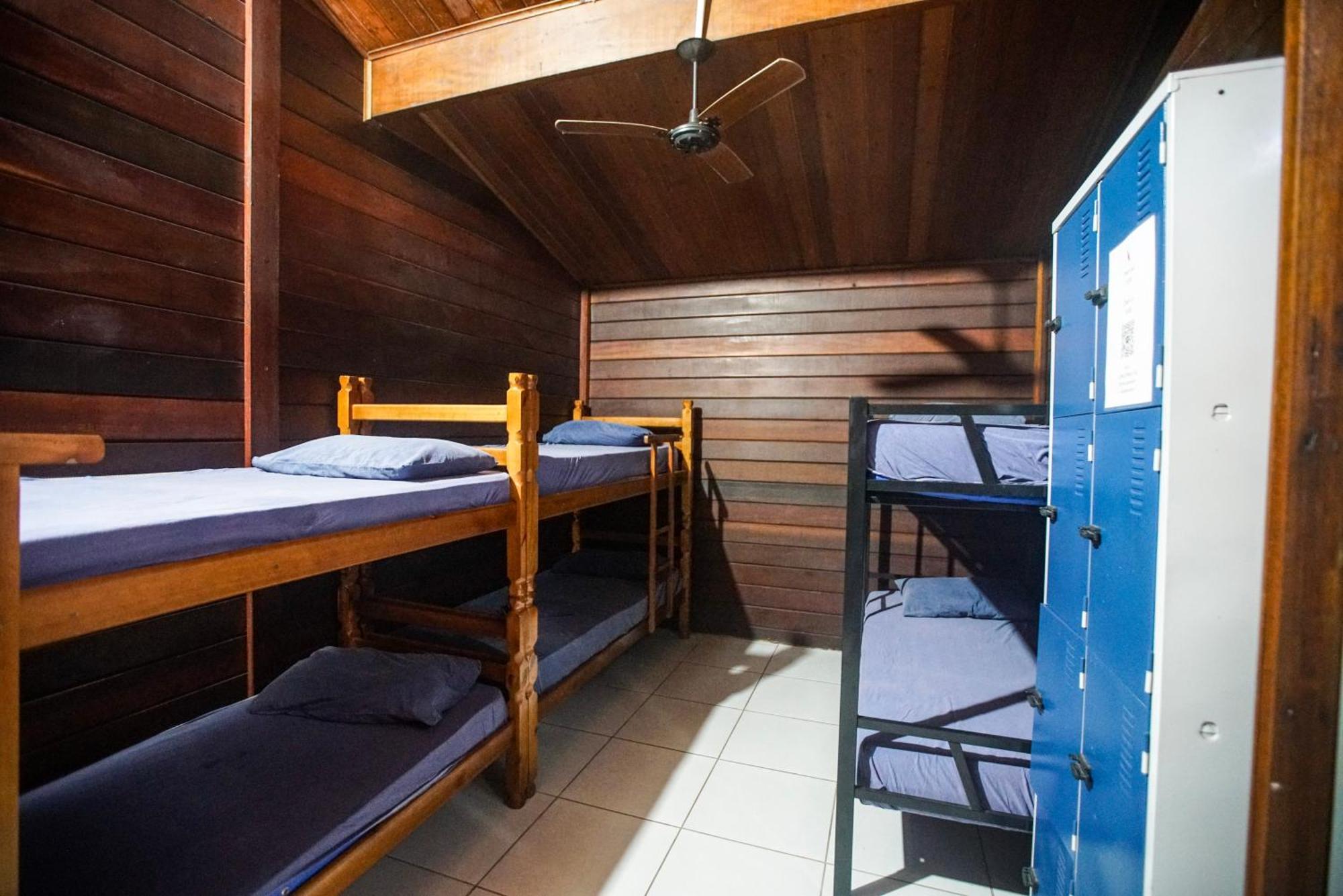 Hostel Capricornio Carcara Карагуататуба Екстер'єр фото