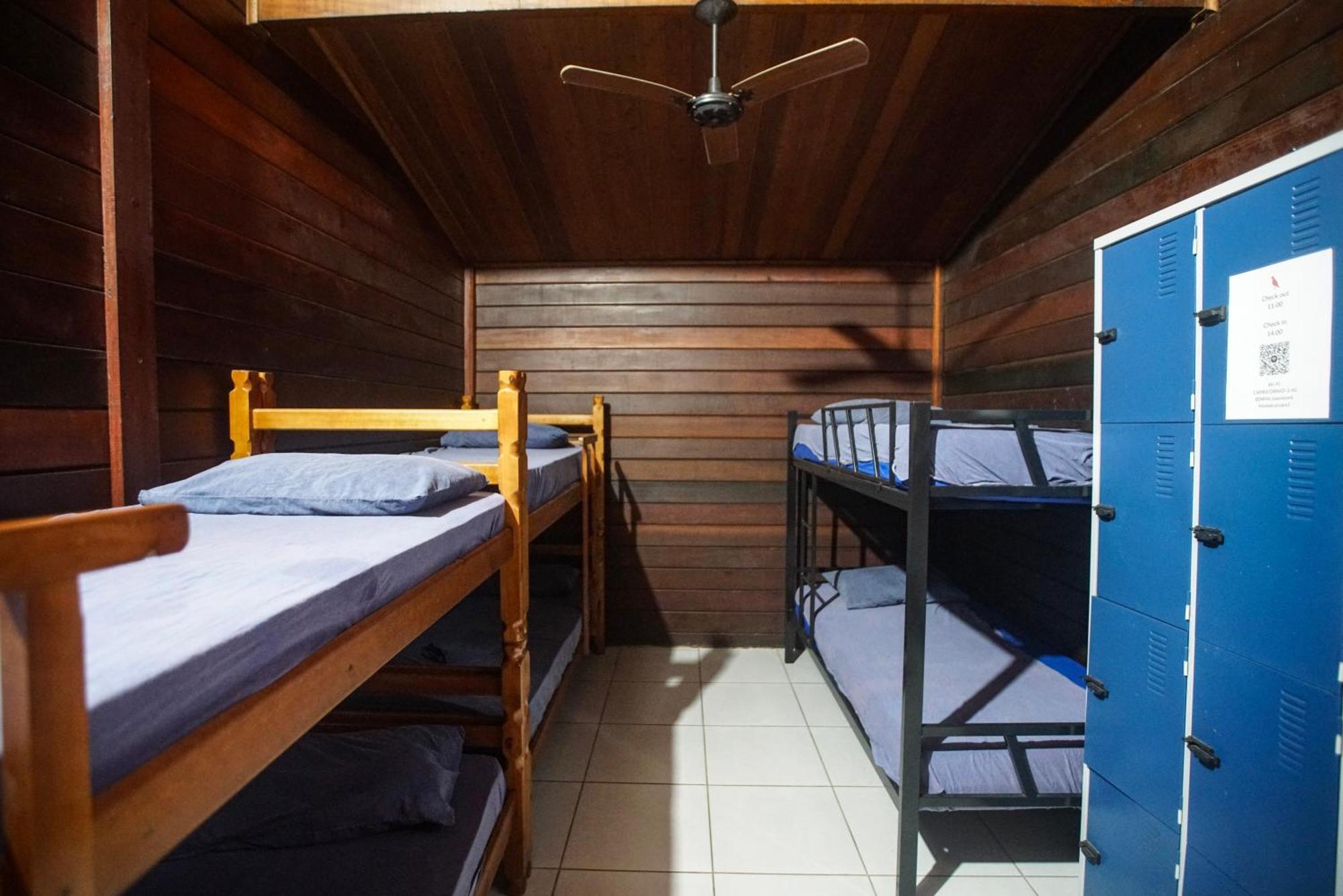 Hostel Capricornio Carcara Карагуататуба Екстер'єр фото